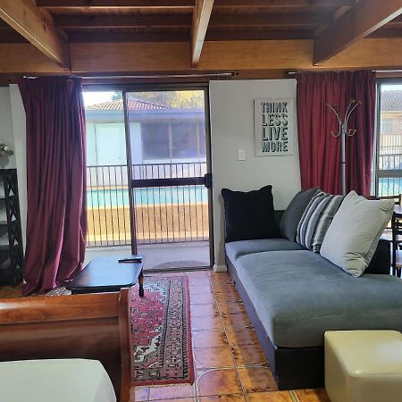 T&V Suites وندسور المظهر الخارجي الصورة