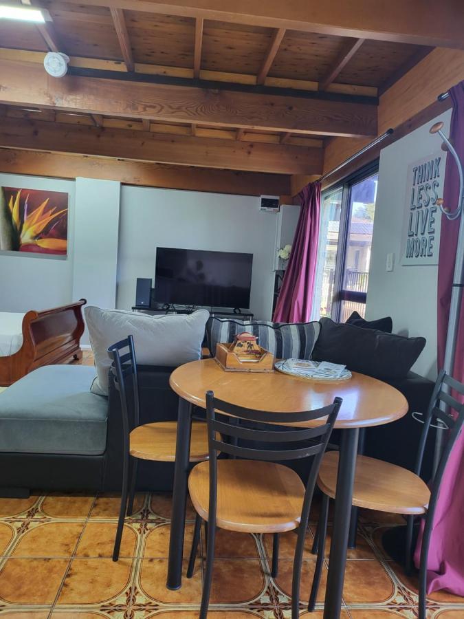 T&V Suites وندسور المظهر الخارجي الصورة