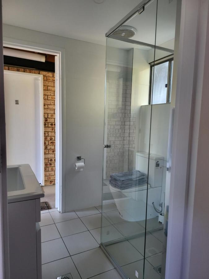T&V Suites وندسور المظهر الخارجي الصورة